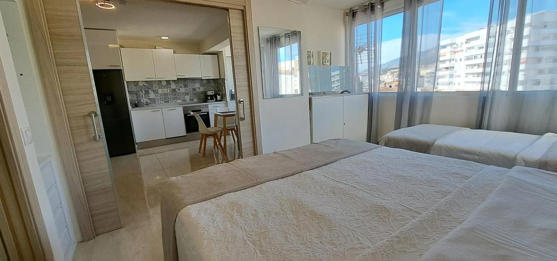 Salome Neo Suites Torremolinos Apartment