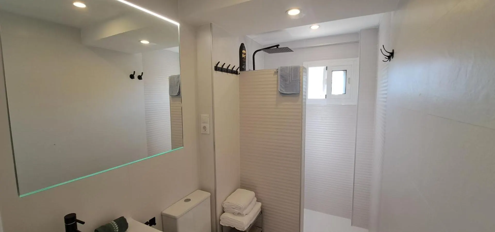 Salome Neo Suites Torremolinos Apartment