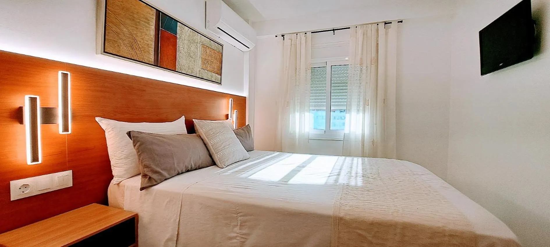Salome Neo Suites contacts